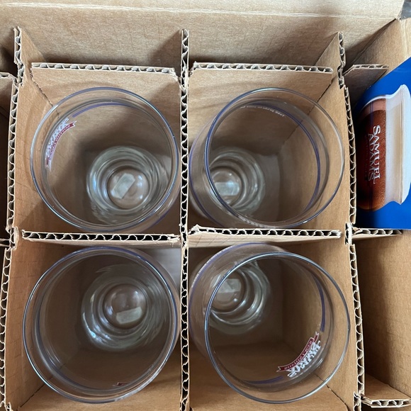 Brand New Samuel Adams Pint Glasses in original packaging-NWT!!! - Picture 2 of 5